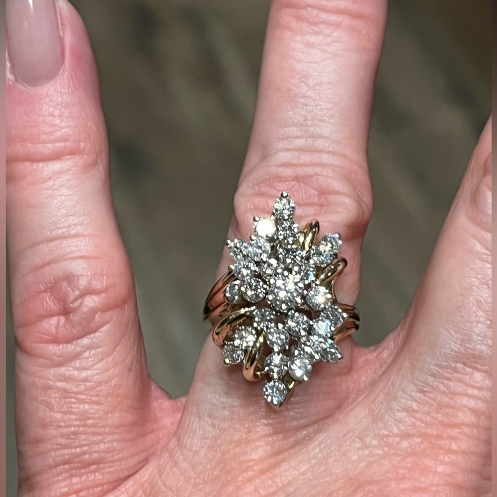 Solid 14KT 2 CT Diamond Cluster Ring
